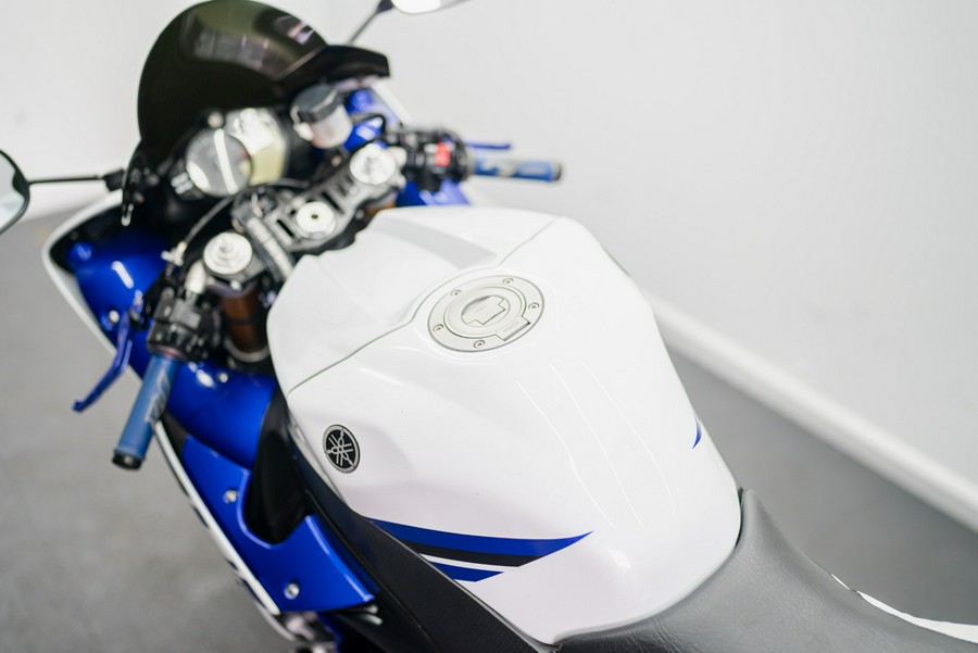 2014 Yamaha YZF-R1