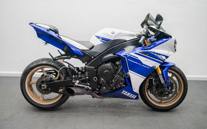 2014 Yamaha YZF-R1