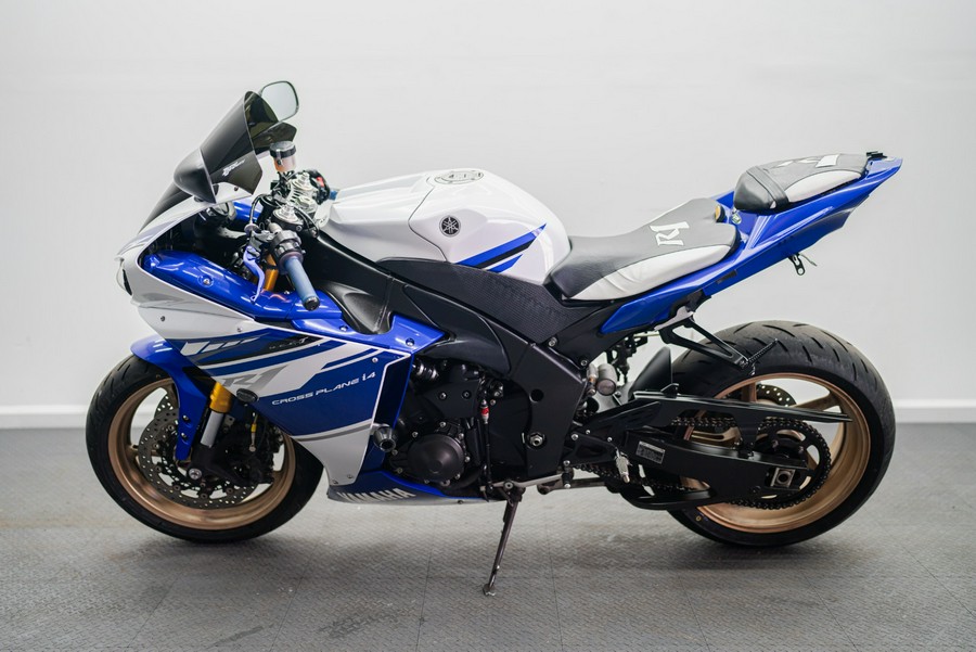 2014 Yamaha YZF-R1