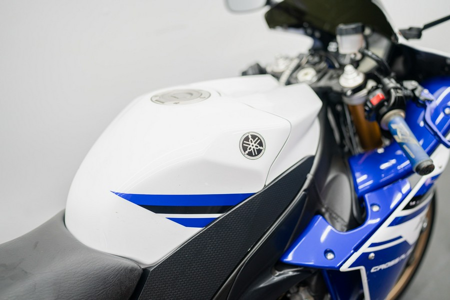 2014 Yamaha YZF-R1