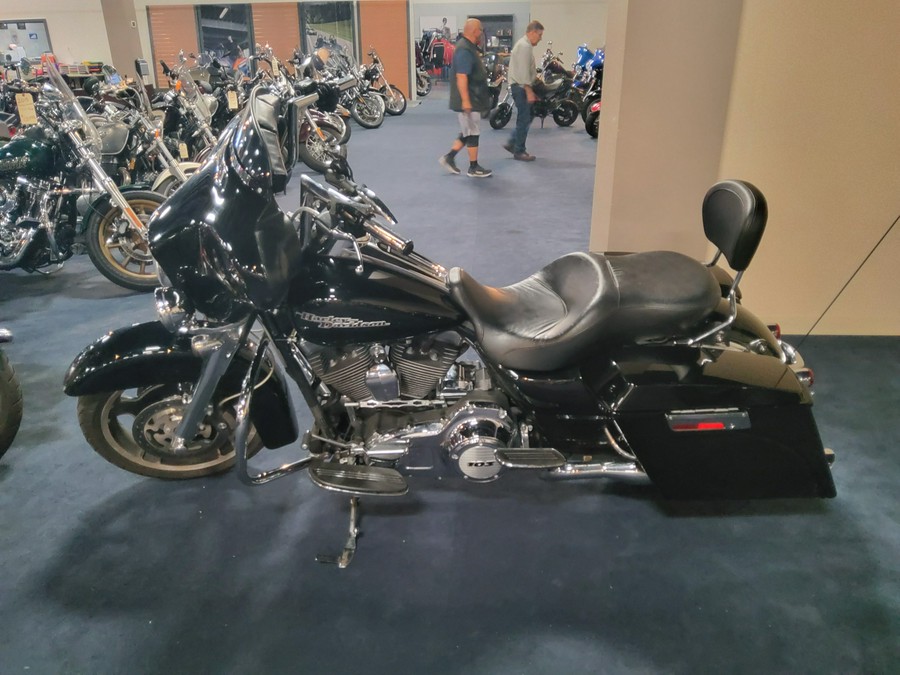 2012 Harley-Davidson Street Glide™ Base