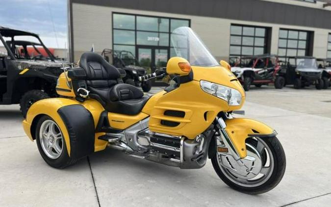 2010 Honda® Gold Wing® Audio / Comfort / Navi / XM / ABS Champion Trike