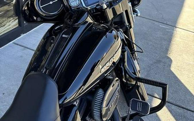2015 Harley-Davidson® FLHXS - Street Glide® Special