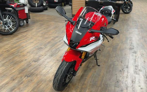 2026 Yamaha YZF R7 70Th Anniversary Edition