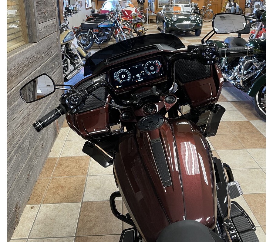 2024 Harley-Davidson CVO™ Road Glide Copperhead