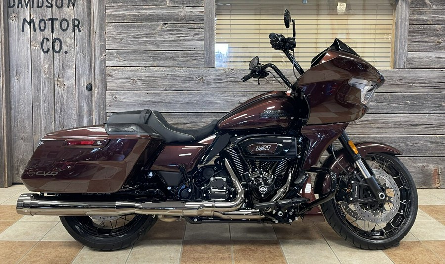 2024 Harley-Davidson CVO™ Road Glide Copperhead