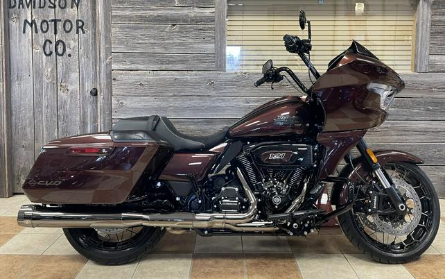 2024 Harley-Davidson CVO™ Road Glide Copperhead