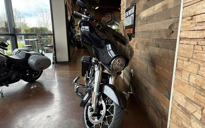 2021 Harley-Davidson Street Glide Special Review: Performance and Style