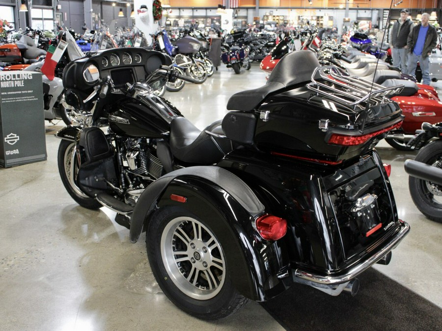 FLHTCUTG 2021 Tri Glide® Ultra