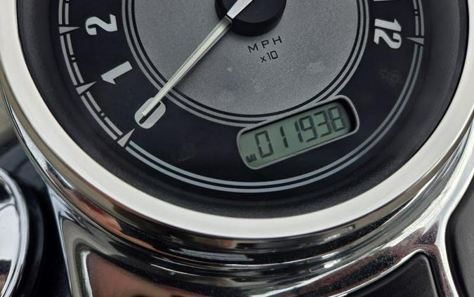 2015 Harley-Davidson® FLSTC - Heritage Softail® Classic