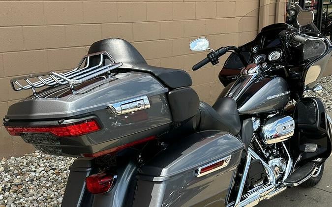2021 Harley-Davidson Road Glide Limited Gauntlet Gray Metallic/Vivid Black –