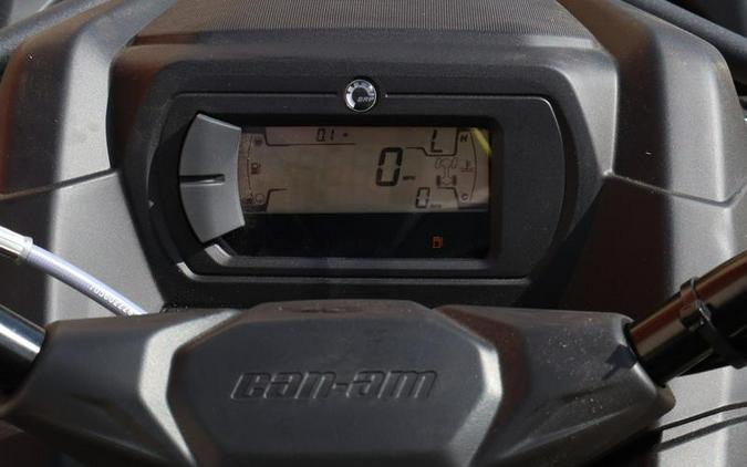 2026 Can-Am® Outlander Pro HD7