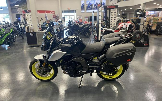 2022 CFMOTO 650 NK