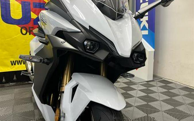 2026 Suzuki GSX-S1000GT+