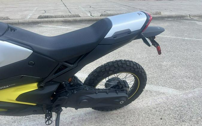 2025 Can-Am Origin 73