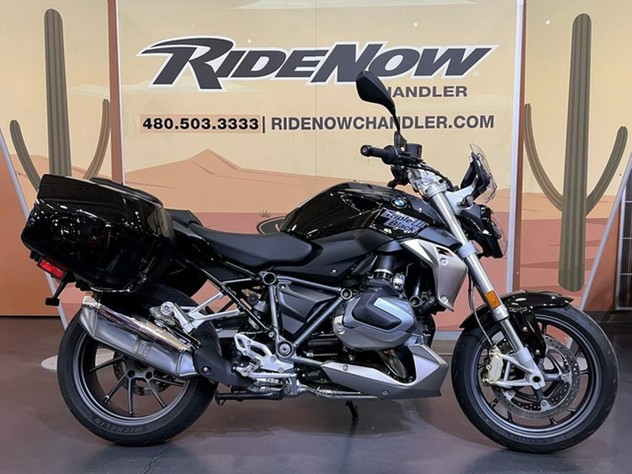 2023 BMW R 1250 R Triple Black