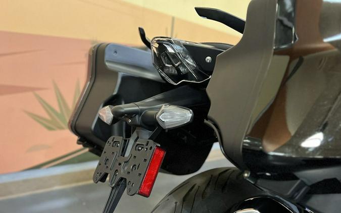 2023 BMW R 1250 R Triple Black