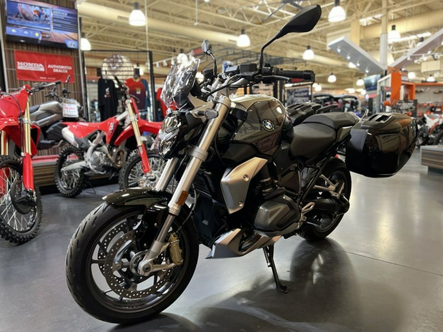 2023 BMW R 1250 R Triple Black