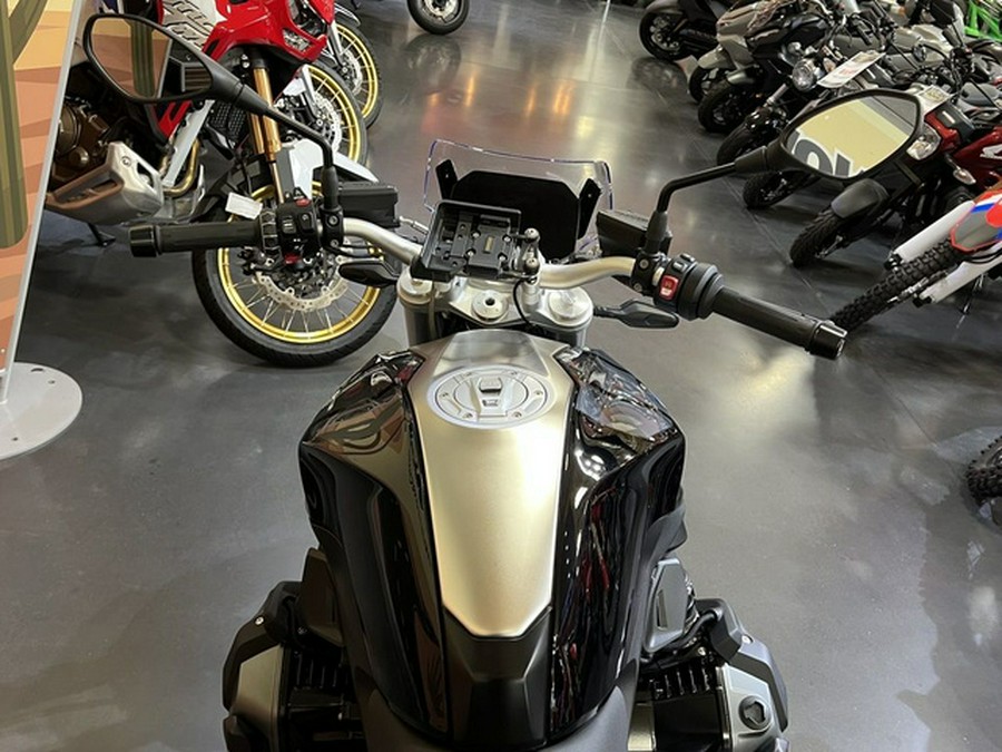 2023 BMW R 1250 R Triple Black
