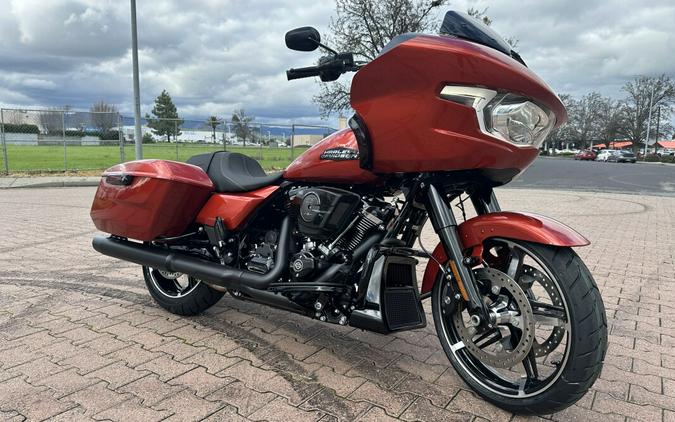 FLTRX 2024 Road Glide™