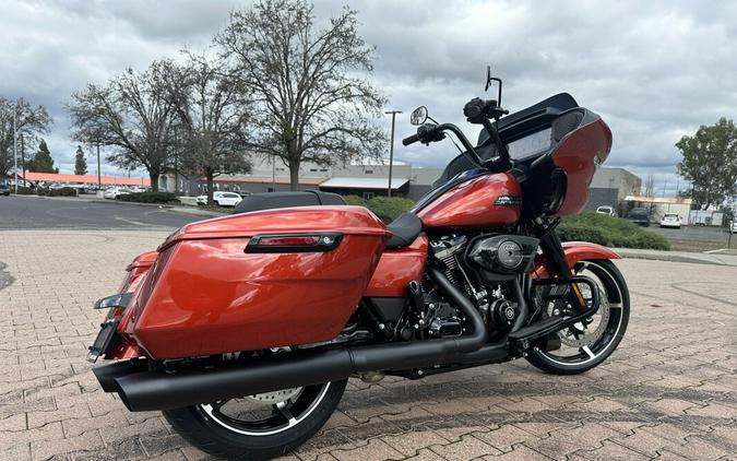 FLTRX 2024 Road Glide™