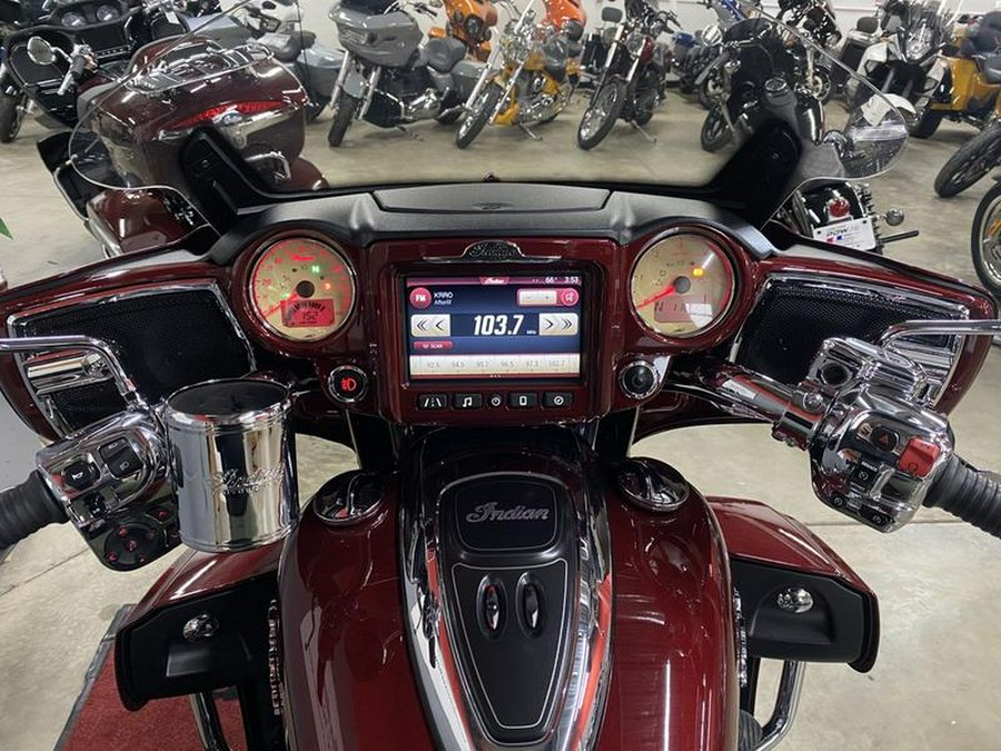 2017 Indian Motorcycle® Roadmaster® Burgundy Metallic