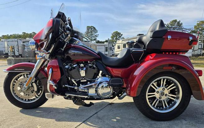 2018 Harley-Davidson® FLHTCUTG - Tri Glide® Ultra