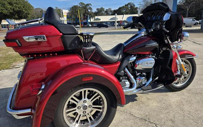2018 Harley-Davidson® FLHTCUTG - Tri Glide® Ultra