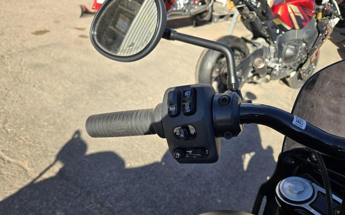 2023 INDIAN MOTORCYCLE SPORT CHIEF