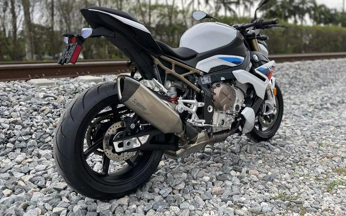 2023 BMW S 1000 R Light White / M Motorsport