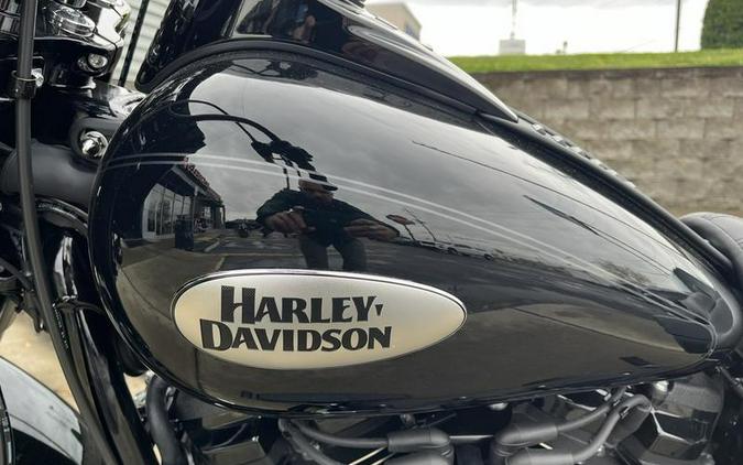 2024 Harley-Davidson® FLHCS - Heritage Classic