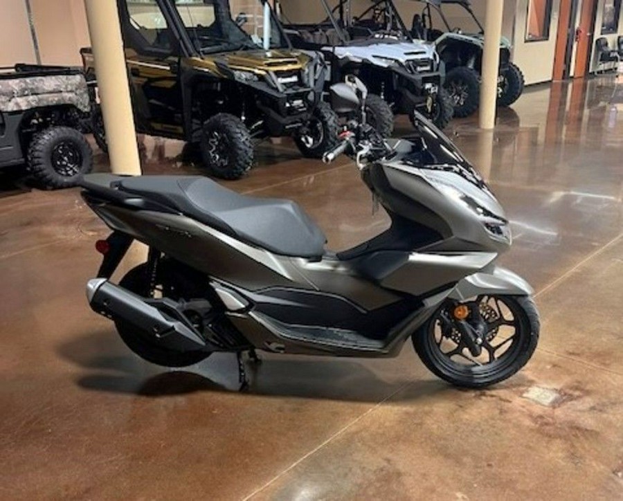 2024 Honda® PCX