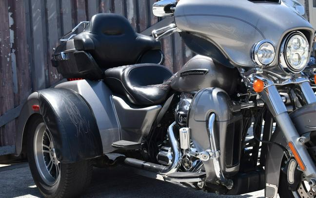 2016 Harley-Davidson® Tri Glide Ultra FLHTCUTG