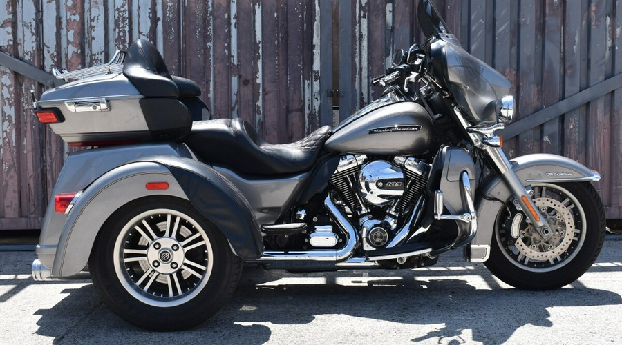 2016 Harley-Davidson® Tri Glide Ultra FLHTCUTG