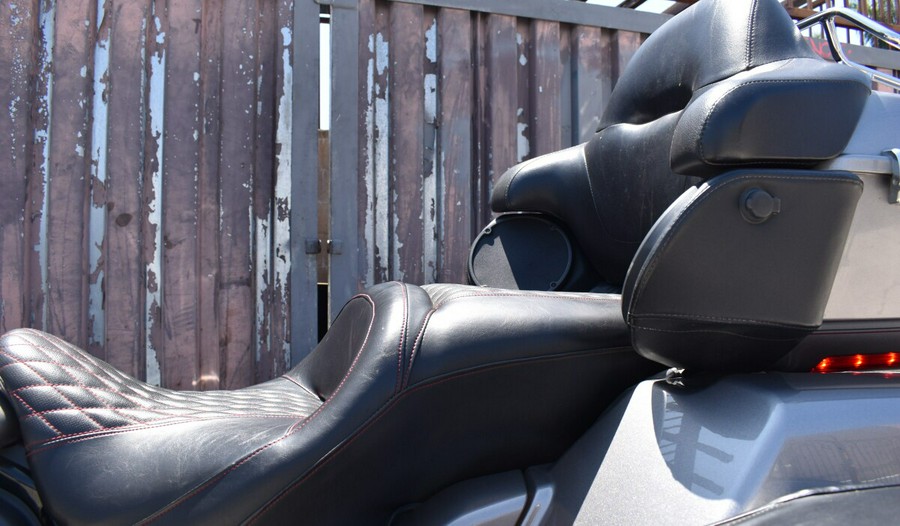 2016 Harley-Davidson® Tri Glide Ultra FLHTCUTG