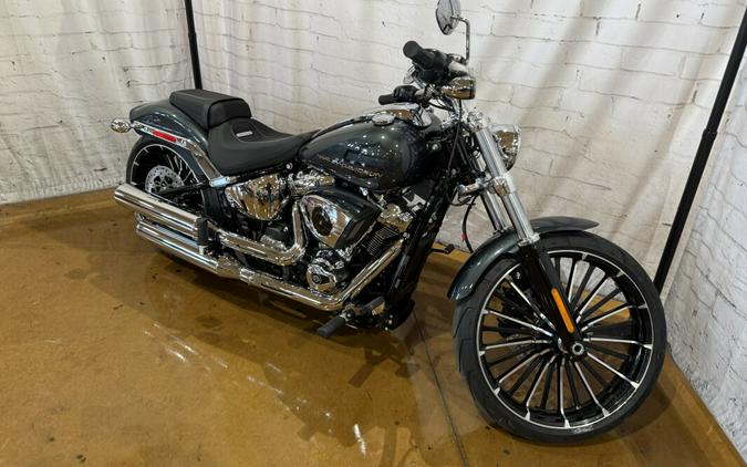2026 Harley-Davidson® Breakout® FXBR 0034593740 Iron Horse Metallic