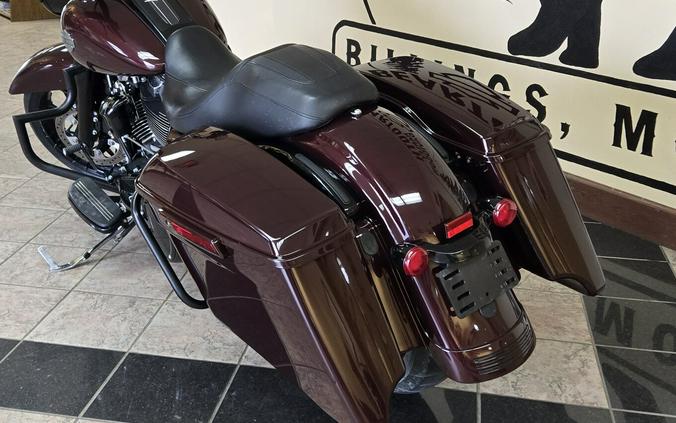 2022 Harley-Davidson® Road King® Special Midnight Crimson