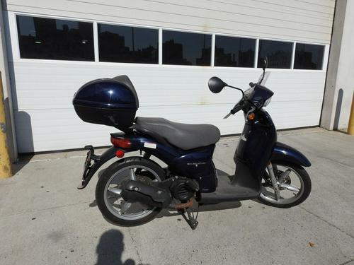 2005 Aprilia SR 50 Factory DiTech