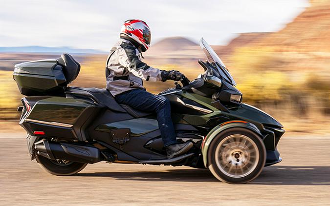2023 Can-Am Spyder RT Sea-To-Sky Review | Ridden and Rated
