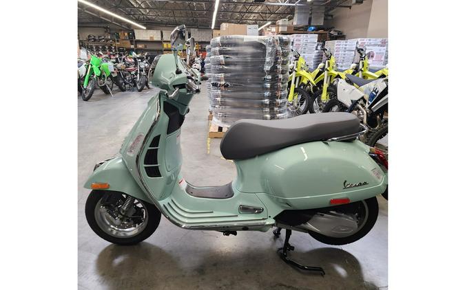 2024 Vespa GTS 300 E5 VERDE AMABILE