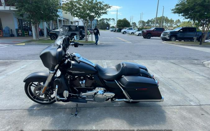 2017 Harley-Davidson Street Glide®