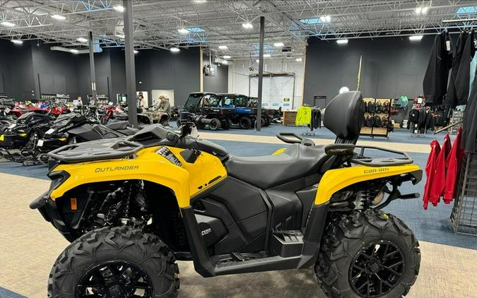 2023 Can-Am® Outlander MAX XT 700