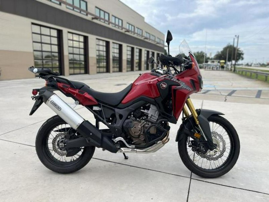 2017 Honda® Africa Twin CRF1000L DCT