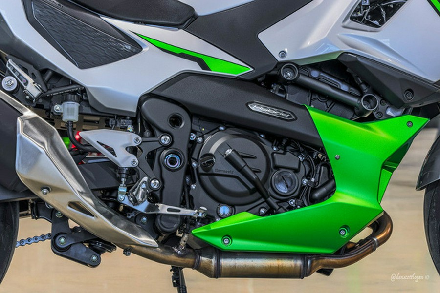 2024 Kawasaki Ninja 7 Hybrid ABS