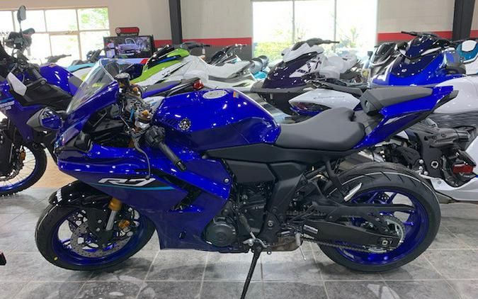 2026 YZF-R7 - Team Yamaha Blue - Yamaha