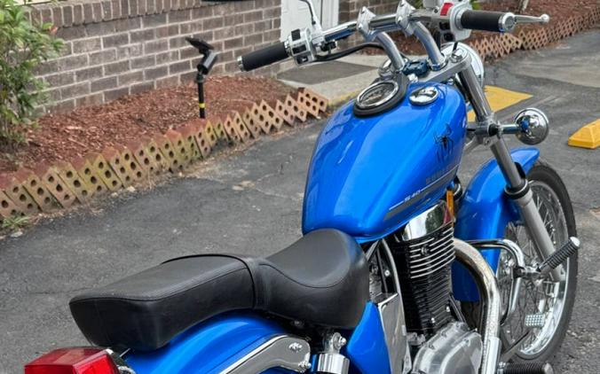 2016 Suzuki Boulevard S40