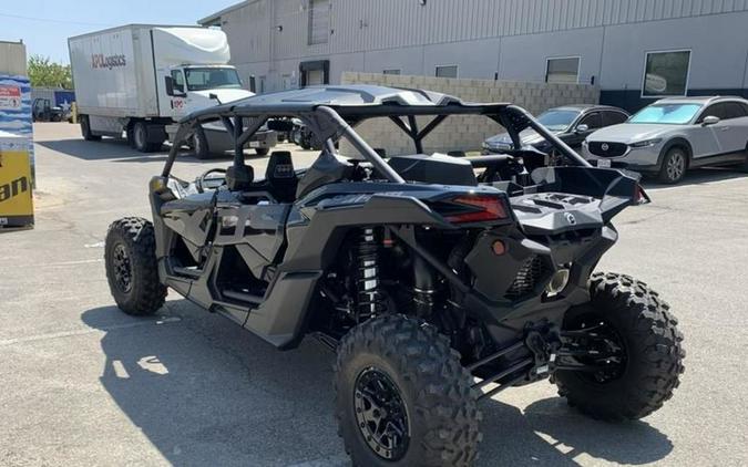 2026 Can-Am® Maverick X3 MAX X ds Turbo RR Triple Black_7.6 in.