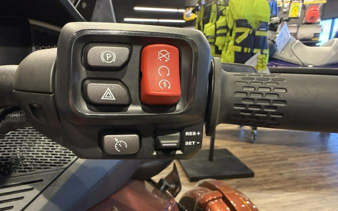 2026 Can-AM SPYDER RT SEA TO SKY
