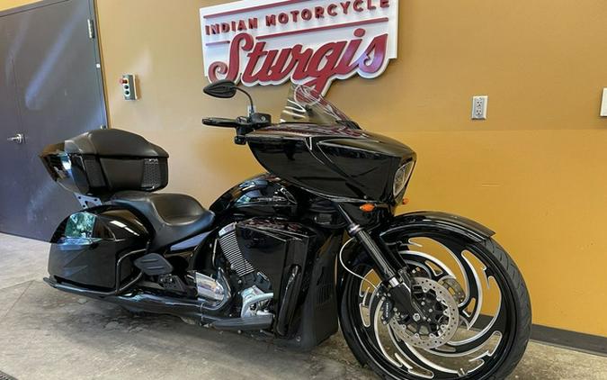 2012 Victory Motorcycles Cross Country Tour