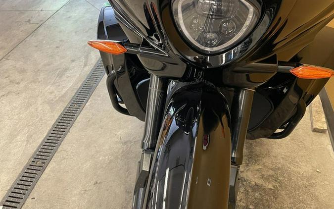 2012 Victory Motorcycles Cross Country Tour